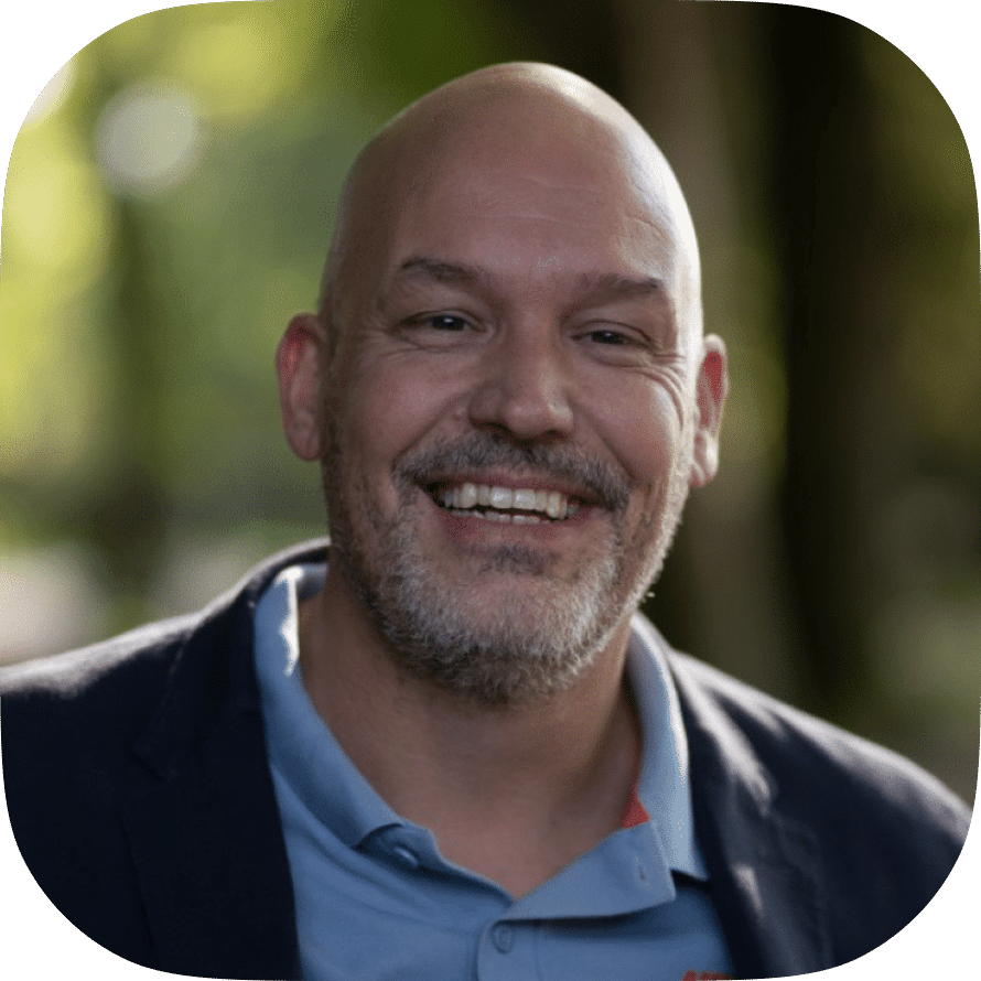 Kees Koks, salesmanager bij All You Can Learn, nodigt uit voor het starten van een gratis demo.